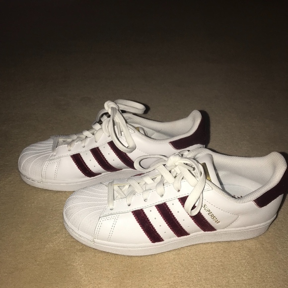 adidas superstar red velvet